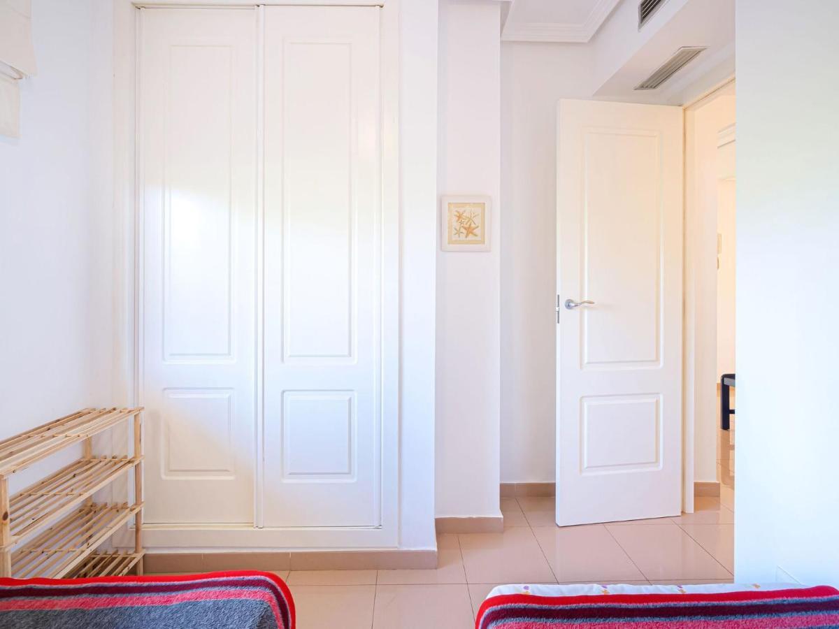 Apartment With Pool In Urb Medina Del Sol Дения Екстериор снимка