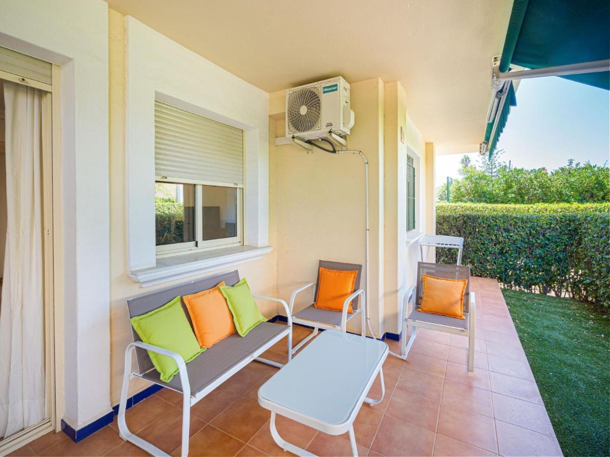 Apartment With Pool In Urb Medina Del Sol Дения Екстериор снимка